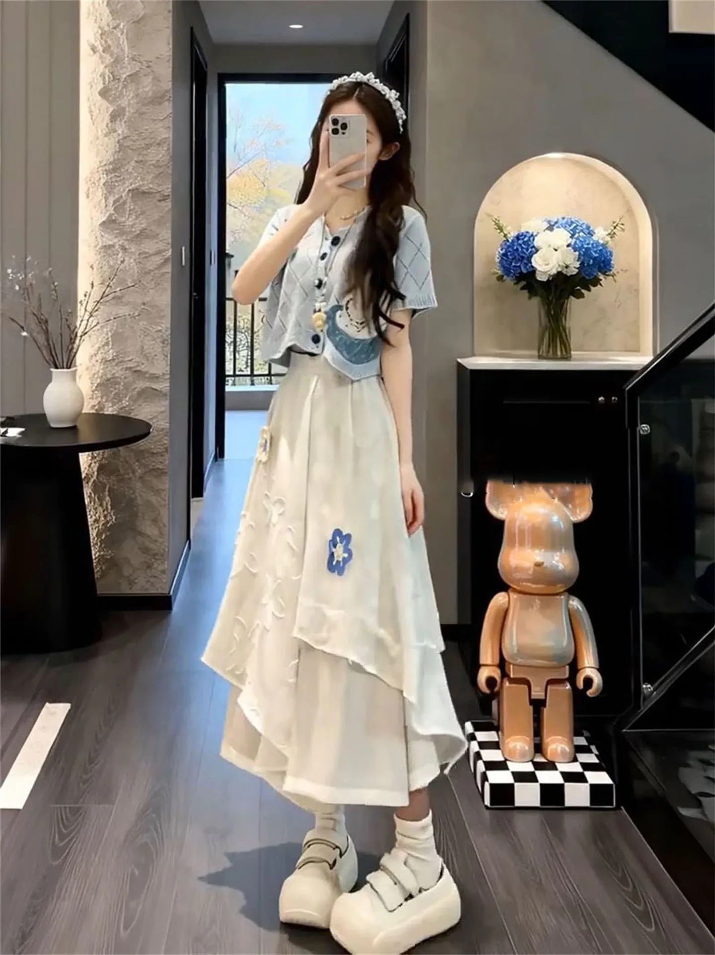 Elegant Short Sleeve Knitted Top And Asymmetrical Skirt Two-Piece Set Fashionable Geometric Decoration Comfortable Summer Outfit
Elegant Short Sleeve Knitted Top And Asymmetrical Skirt Two-Piece Set Fashionable Geometric Decoration Comfortable Summer Outfit