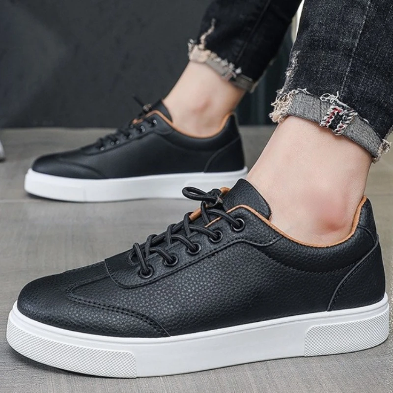New Spring and Autumn Fashion Men's Casual Shoes Student Sports Board Shoes Versatile Men's Single Shoes
New Spring and Autumn Fashion Men's Casual Shoes Student Sports Board Shoes Versatile Men's Single Shoes