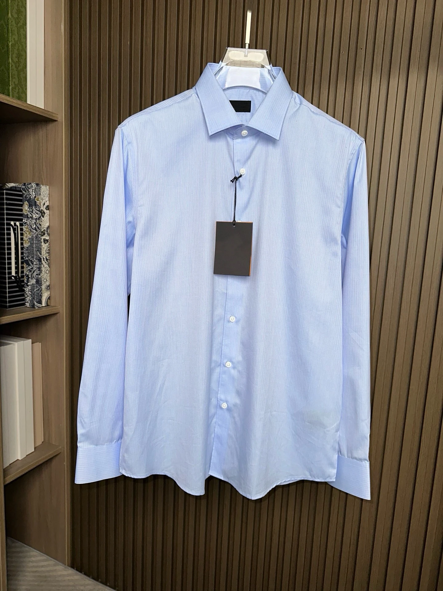 LigentlemanZZ Classic Style Long Sleeve Casual Shirt Men's Summer Business Collar Shirt Fashion Urban Breathable Comfortable
LigentlemanZZ Classic Style Long Sleeve Casual Shirt Men's Summer Business Collar Shirt Fashion Urban Breathable Comfortable