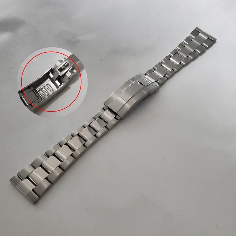 22mm Solid Straight End Screw LinksSilver Middle Polish Glide Lock Clasp Steel Watch Band Bracelet For Rolex SUBMARINER Strap
22mm Solid Straight End Screw LinksSilver Middle Polish Glide Lock Clasp Steel Watch Band Bracelet For Rolex SUBMARINER Strap