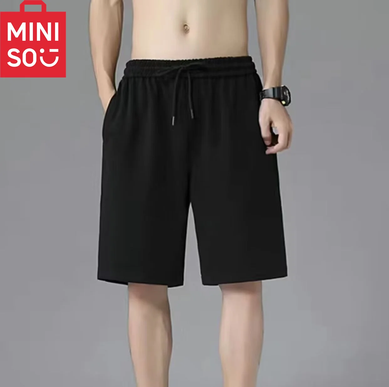 MINISO Мужские Молодежные трендовые универсальные Повседневные Шорты однотонные темпераментные художественные простые шорты
MINISO Мужские Молодежные трендовые универсальные Повседневные Шорты однотонные темпераментные художественные простые шорты