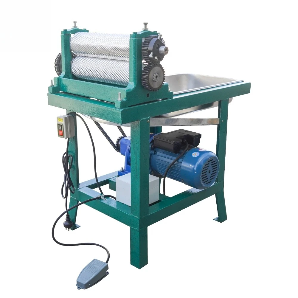Automatic Aluminum Alloy 86x310mm Beeswax Roller Stamper Beeswax Foundation Machine with 4.9mm Cell
Automatic Aluminum Alloy 86x310mm Beeswax Roller Stamper Beeswax Foundation Machine with 4.9mm Cell