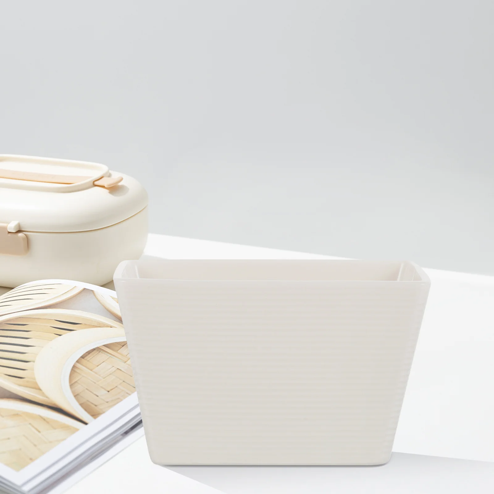 Compact Ceramic Cube Sugar Container Multi-Function Sugar Holders for Home Kitchen Dining Table Practical and Stylish Design
Compact Ceramic Cube Sugar Container Multi-Function Sugar Holders for Home Kitchen Dining Table Practical and Stylish Design