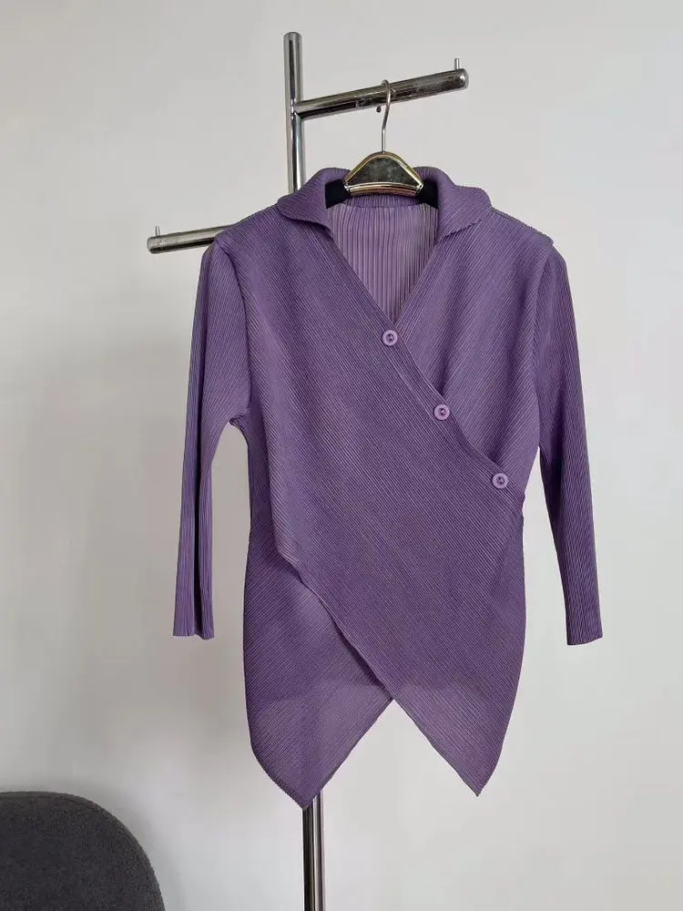 New Folded Simple Commuter Asymmetric V-neck Long Sleeve Slim Design Sense Top Polyester Fiber Thin Model for Girls
New Folded Simple Commuter Asymmetric V-neck Long Sleeve Slim Design Sense Top Polyester Fiber Thin Model for Girls