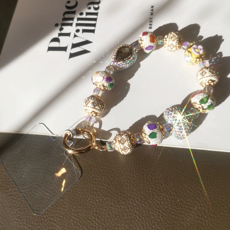 Короткий цветной бриллиантовый драгоценный камень на запястье роскошный полный бриллиант подвеска в виде сердца ремешок со сверкающими кристаллами бусинами антипотеря ремешок
Короткий цветной бриллиантовый драгоценный камень на запястье роскошный полный бриллиант подвеска в виде сердца ремешок со сверкающими кристаллами бусинами антипотеря ремешок