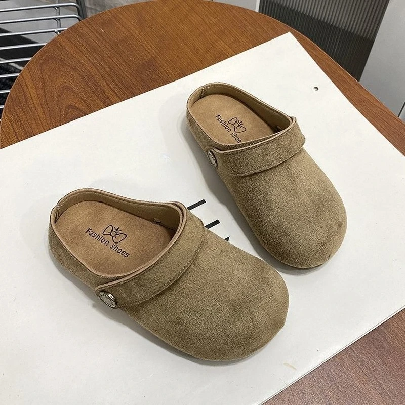 Kids Closed-Toe Slip-On Slide Sandals Convertible Retro Outdoor New 2026 Autumn Style
Kids Closed-Toe Slip-On Slide Sandals Convertible Retro Outdoor New 2026 Autumn Style