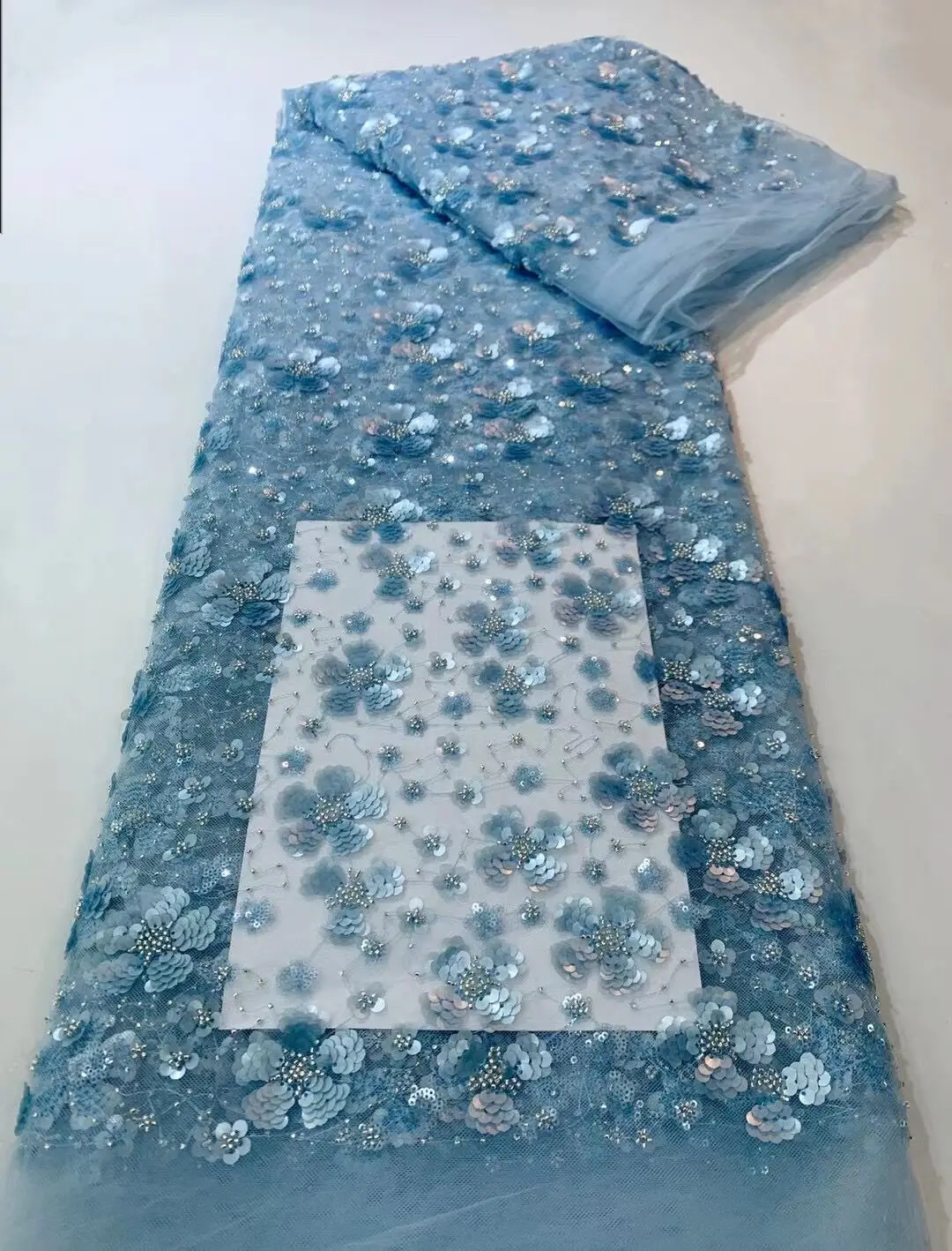 African Lace Fabric High Quality French L-1302525 Sequins Embroidery Beads Tulle Lace Fabric For Party Dress
African Lace Fabric High Quality French L-1302525 Sequins Embroidery Beads Tulle Lace Fabric For Party Dress