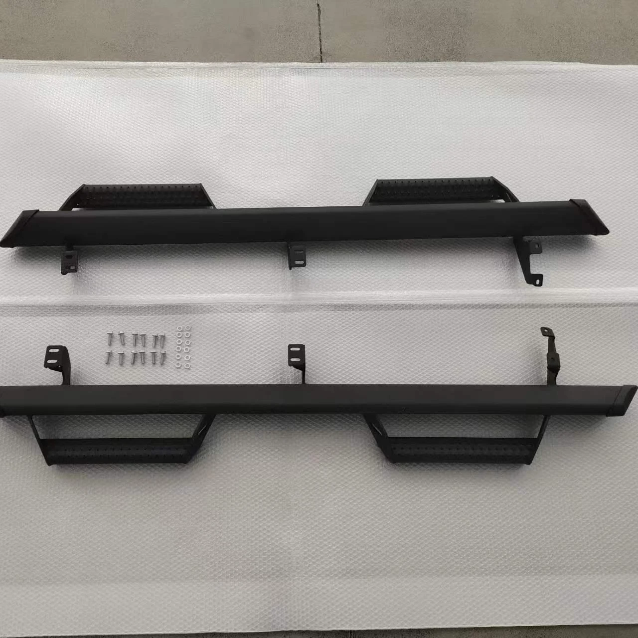 Auto Parts for 4x4 accessories parts Original factory FOR TOYOTA 4runner side step SR5
Auto Parts for 4x4 accessories parts Original factory FOR TOYOTA 4runner side step SR5