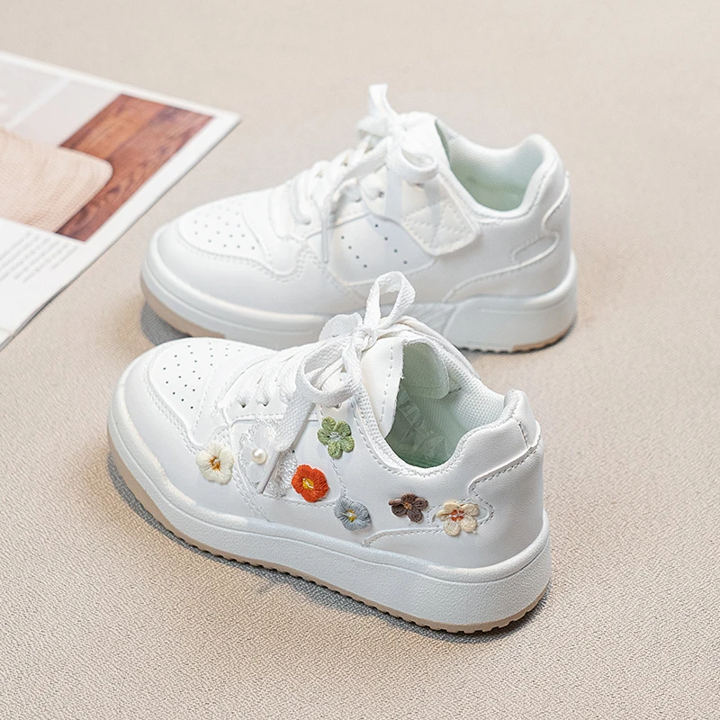 Детские теннисные кроссовки с милыми цветами, мягкая подошва, новая модная коллекция 2026, повседневная спортивная обувь для девочек
Детские теннисные кроссовки с милыми цветами, мягкая подошва, новая модная коллекция 2026, повседневная спортивная обувь для девочек
