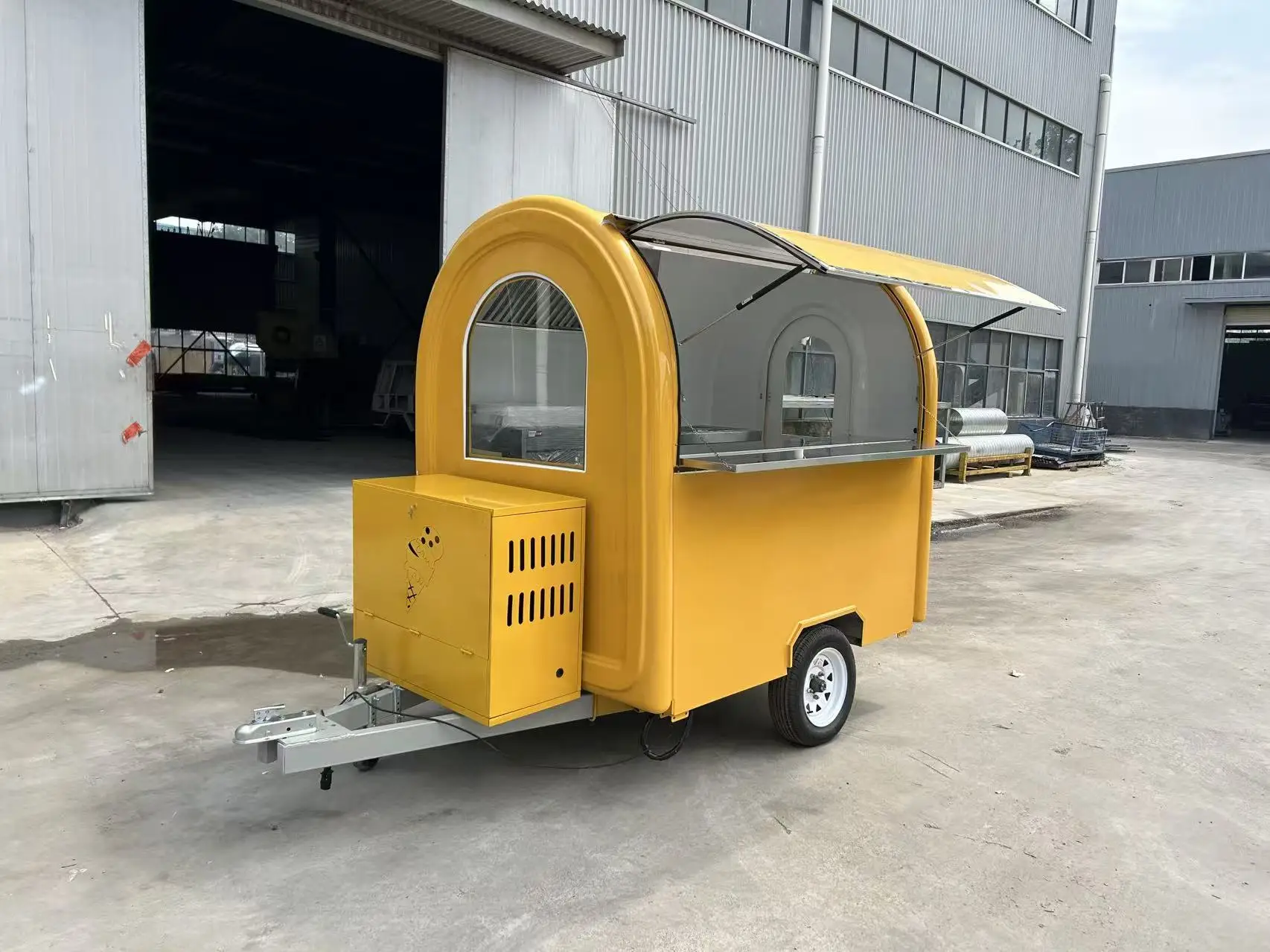 Мобильный фудтрак (американский стандарт) на колесах, малый, из стекловолокна, с грилем и фритюрницей
Мобильный фудтрак (американский стандарт) на колесах, малый, из стекловолокна, с грилем и фритюрницей