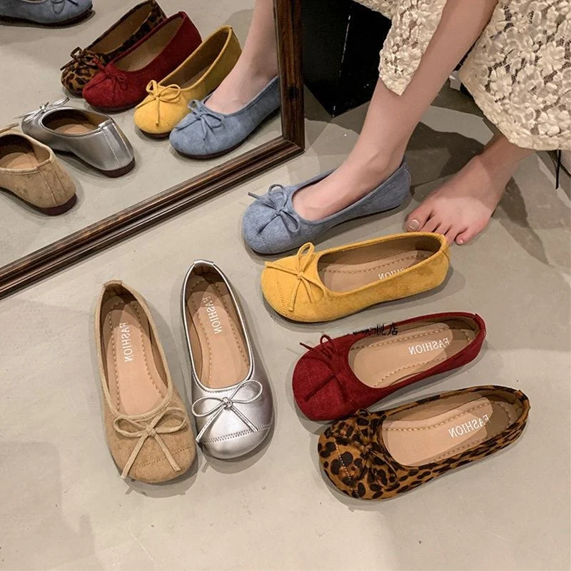 Women's Flat Mary Jane Shoes Spring Summer New Style Slip-On Bean Fairy Shoes Breathable round Toe Rubber Outsole Casual Flats
Women's Flat Mary Jane Shoes Spring Summer New Style Slip-On Bean Fairy Shoes Breathable round Toe Rubber Outsole Casual Flats