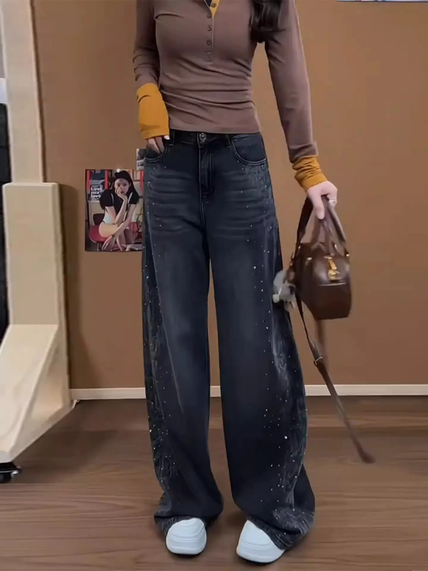 Retro American Rhinestone Denim Pants Women's High Waist Loose Slimming Wide Leg Floor-Length Trousers Autumn New Sle
Retro American Rhinestone Denim Pants Women's High Waist Loose Slimming Wide Leg Floor-Length Trousers Autumn New Sle