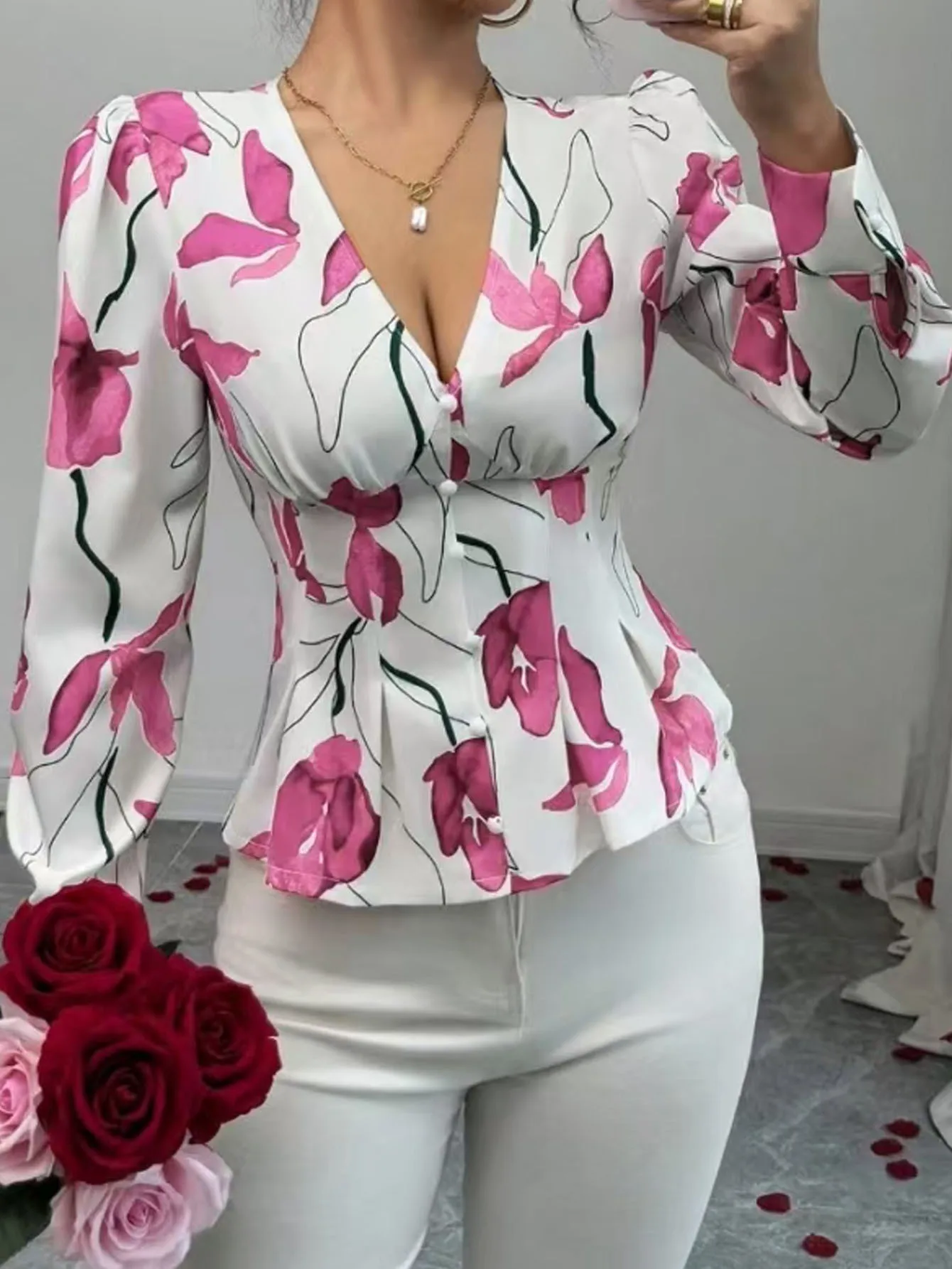 Новое поступление осени-зимы 2025: элегантная повседневная курортная рубашка с длинными рукавами с принтом контрастного цвета и сексуальный дизайн LD800239
Новое поступление осени-зимы 2025: элегантная повседневная курортная рубашка с длинными рукавами с принтом контрастного цвета и сексуальный дизайн LD800239