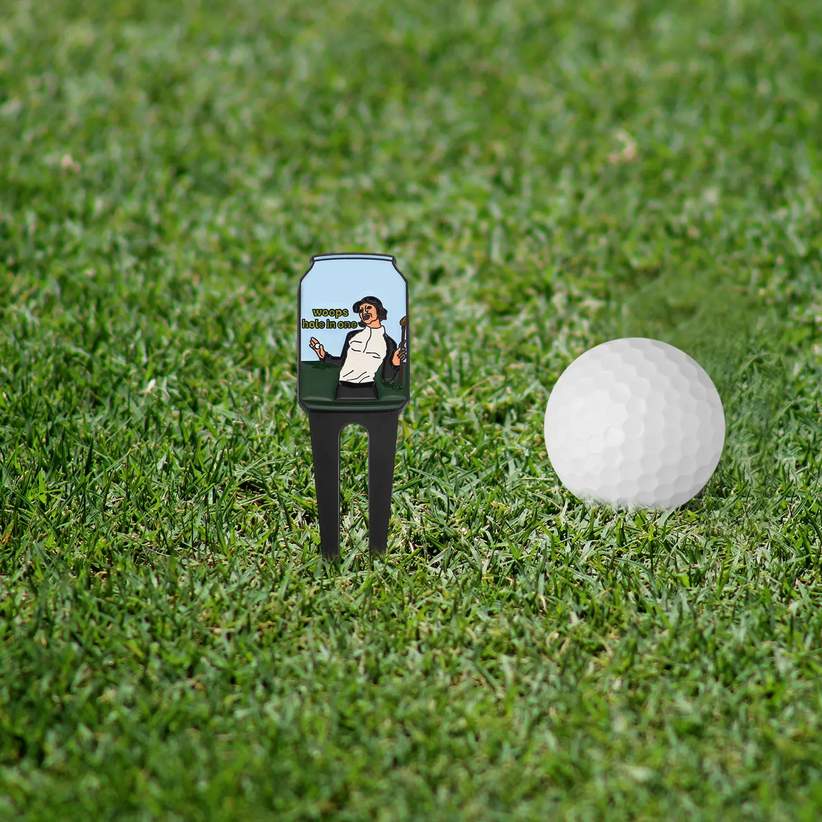 Ergonomic Golf Turf Repairer Enamel Coated Strong Metal Fork for Fast Divot Recovery Portable Club Accessory for All Golfers
Ergonomic Golf Turf Repairer Enamel Coated Strong Metal Fork for Fast Divot Recovery Portable Club Accessory for All Golfers