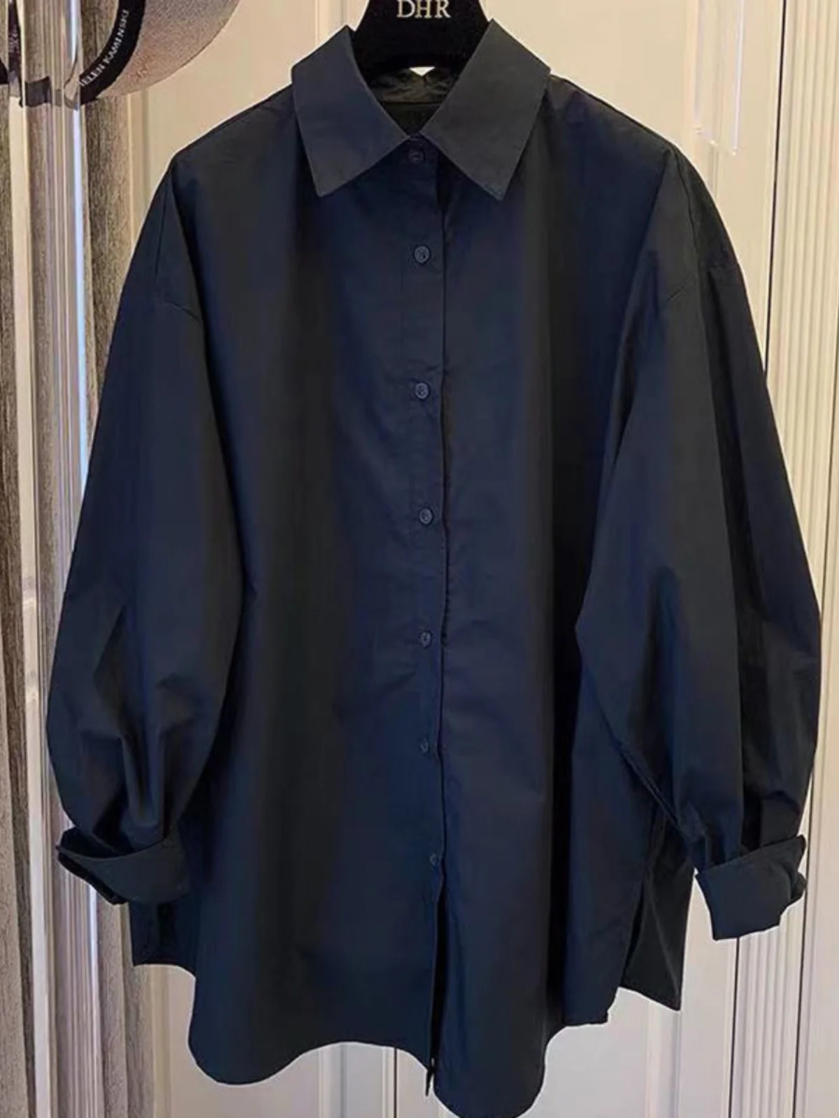 Black Shirt Women's Fashionable Inner Wear Top Korean Style Spring 2026 Early Spring New Arrival Sweet Style Loose Fit Long S...
Black Shirt Women's Fashionable Inner Wear Top Korean Style Spring 2026 Early Spring New Arrival Sweet Style Loose Fit Long S...