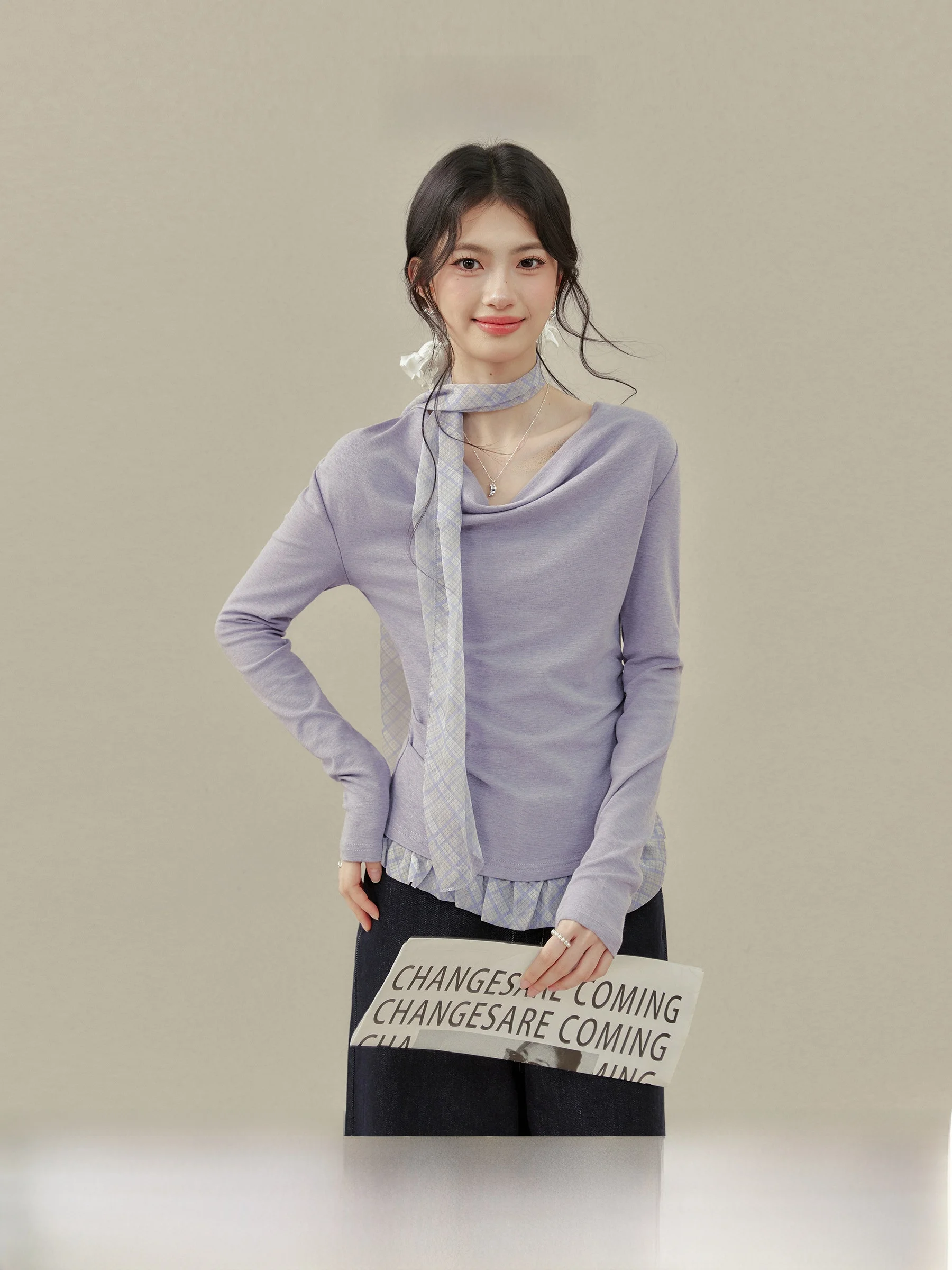 Фиолетовая женская футболка-обманка с длинным рукавом и поясом, коллекция "Aurora Fields", весна-лето, повседневный стиль
Фиолетовая женская футболка-обманка с длинным рукавом и поясом, коллекция "Aurora Fields", весна-лето, повседневный стиль