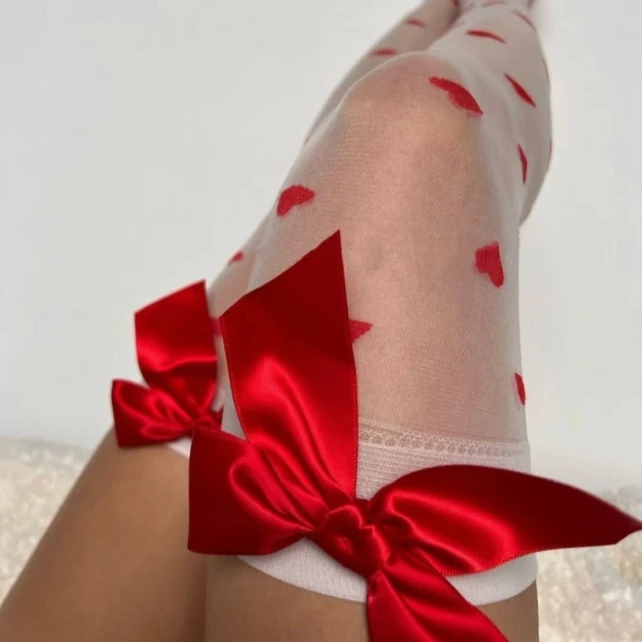 Popular Women Stockings Red Bowknot Sexy Lingerie Bride Wife Women's Thigh High Stockings Summer Transparent Silk Stockings 
Popular Women Stockings Red Bowknot Sexy Lingerie Bride Wife Women's Thigh High Stockings Summer Transparent Silk Stockings