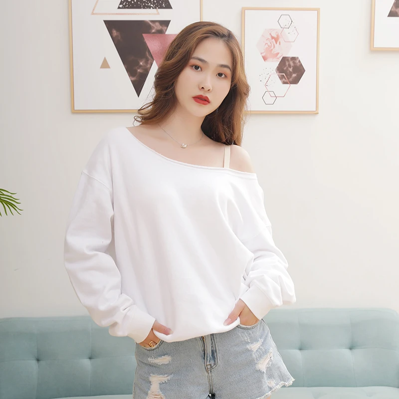 Spring 2025 New Elegant Oversized White Women‘s Sweatshirts Sexy Off Shoulder Long Sleeve Pullover Tops Korean Fashion Outfits
Spring 2025 New Elegant Oversized White Women‘s Sweatshirts Sexy Off Shoulder Long Sleeve Pullover Tops Korean Fashion Outfits