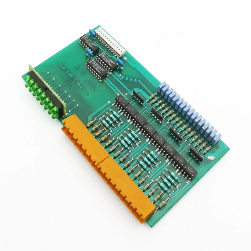 MCE16A-0 0100 E116/7 Mini Minicontrol Digital Input Module --
MCE16A-0 0100 E116/7 Mini Minicontrol Digital Input Module --