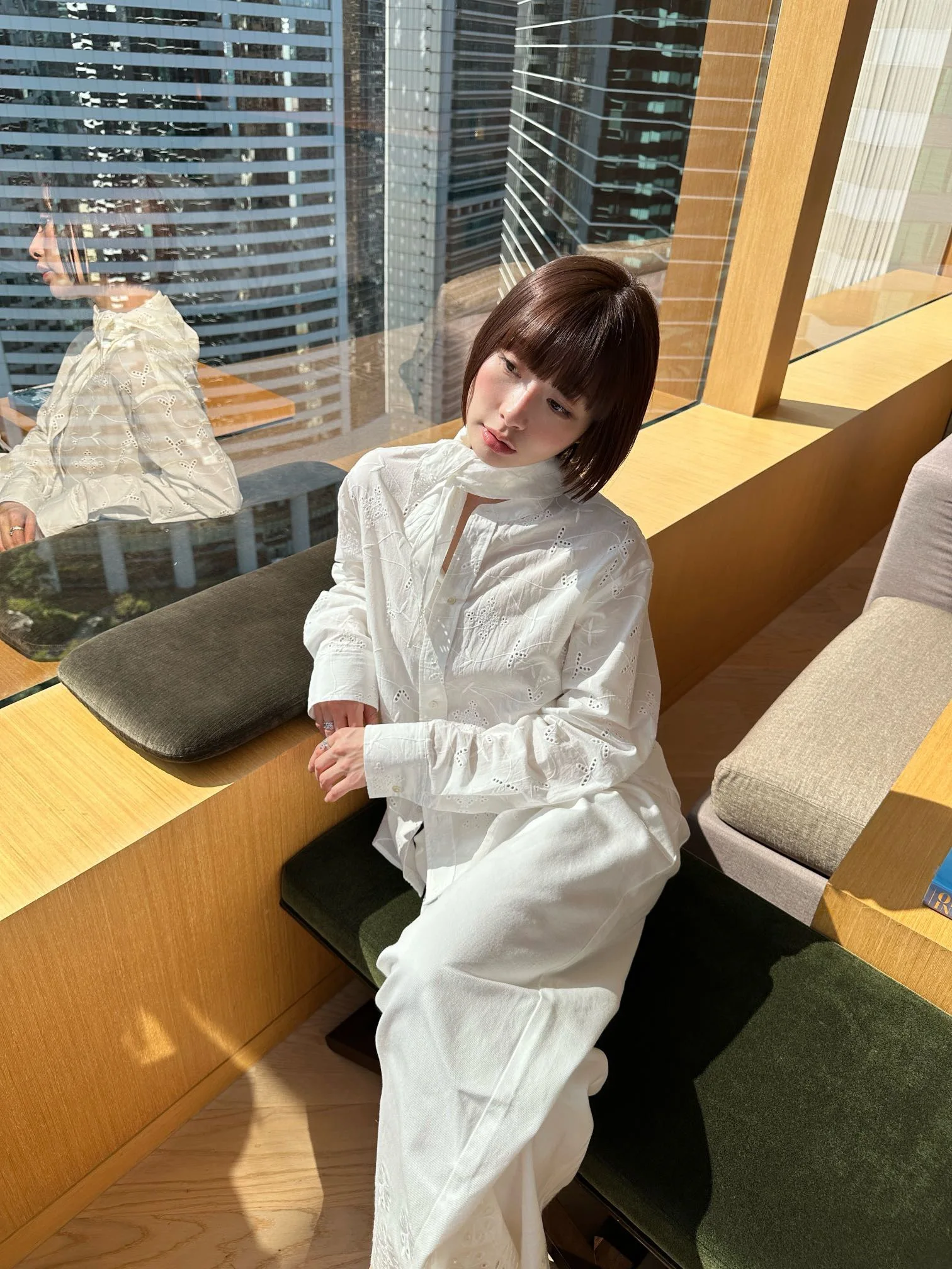Ele Embroidered Monkey Studio irt Vaion Aosphere Charming Triangular Scarf Long Sve Ne Cotton Pure Color
Ele Embroidered Monkey Studio irt Vaion Aosphere Charming Triangular Scarf Long Sve Ne Cotton Pure Color