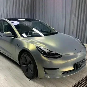 Delution Light Grey Gold Car Body Film Chameleon Vehicle Wrapping Vinyl 1.52*18M Size Roll PET Air Release Self Adhesive Foil
Delution Light Grey Gold Car Body Film Chameleon Vehicle Wrapping Vinyl 1.52*18M Size Roll PET Air Release Self Adhesive Foil