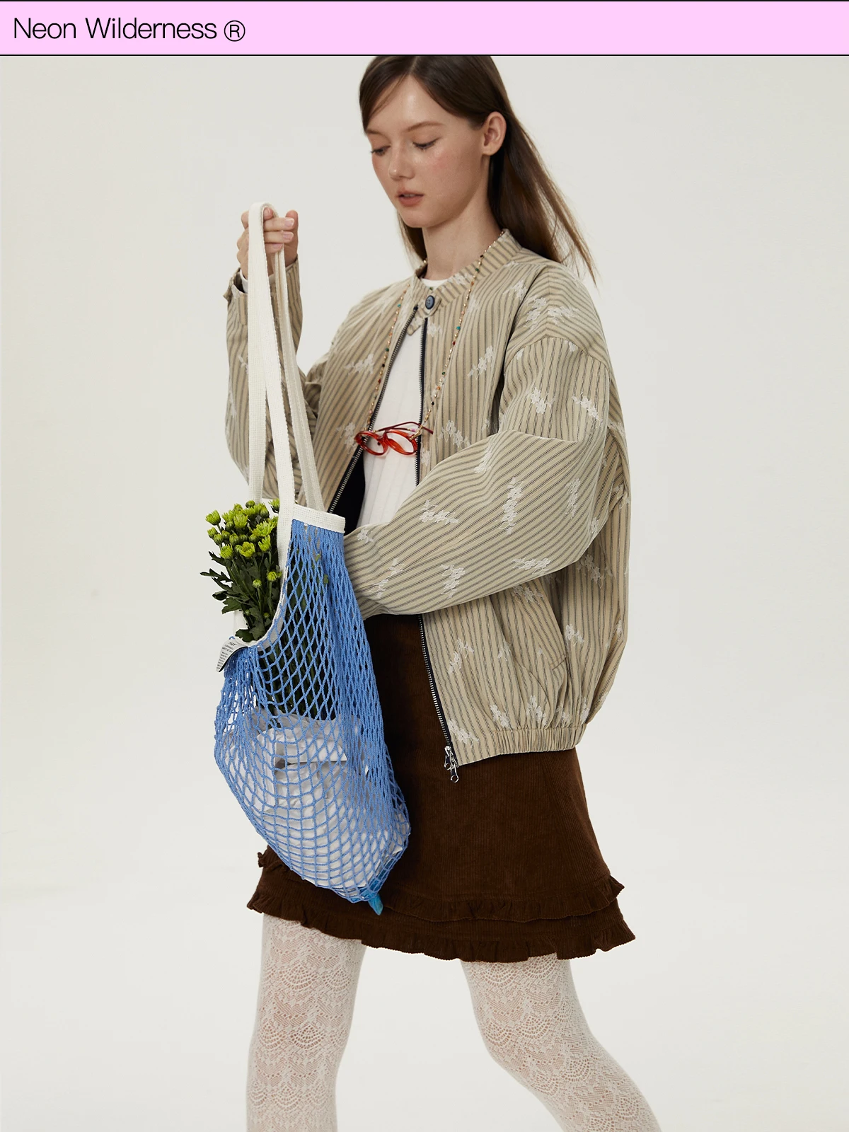 Neon Wildern Американский ретро-джат с кружевными цветами и полосками цвета хаки, молния или верхняя одежда для женщин, свободная посадка, обычная ...
Neon Wildern Американский ретро-джат с кружевными цветами и полосками цвета хаки, молния или верхняя одежда для женщин, свободная посадка, обычная ...