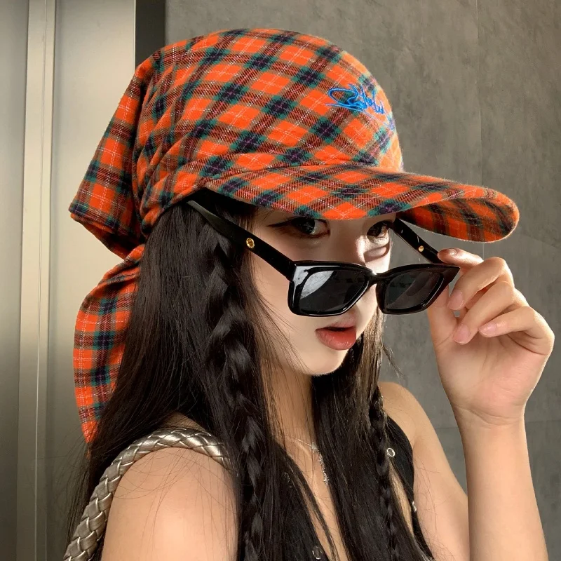 Red Checkered Strap Duckbill Hat Summer Sun Shading Wide Brim Baseball Cap Small Face Design Outdoor Sun Protection Hat
Red Checkered Strap Duckbill Hat Summer Sun Shading Wide Brim Baseball Cap Small Face Design Outdoor Sun Protection Hat