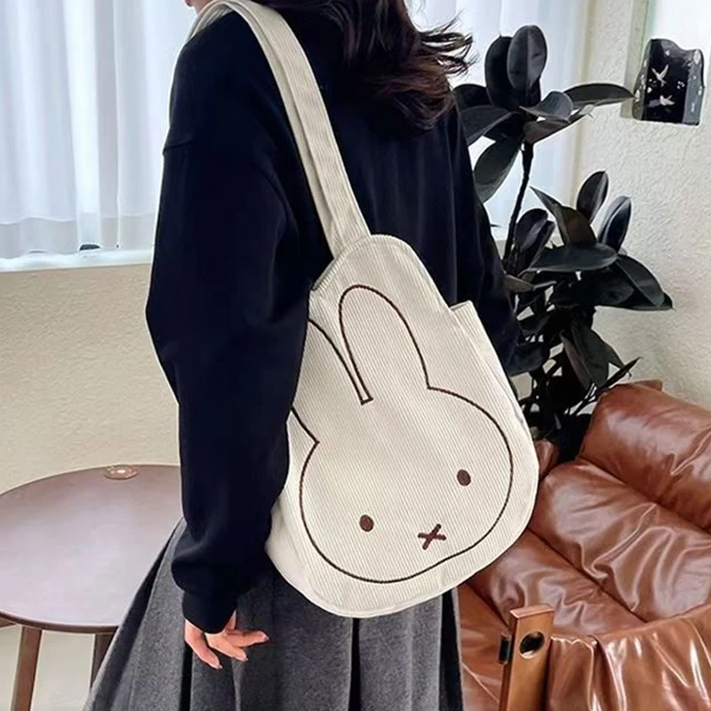 Miffy Kawaii Rabbit Hand Tote Bag Corduroy Fashion Shopping Embroidery Girls Autumn Winter Versatile Shoulder Bag Birthday Gifts
Miffy Kawaii Rabbit Hand Tote Bag Corduroy Fashion Shopping Embroidery Girls Autumn Winter Versatile Shoulder Bag Birthday Gifts
