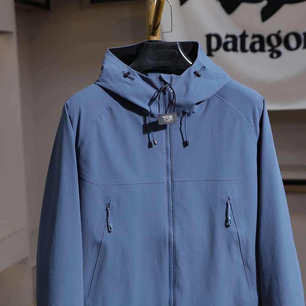Men's Outdoor Lightweight Jacket Clothing Breathable Windproof Thin Coat Full Glue Process Casual Fashion Urban Style
Men's Outdoor Lightweight Jacket Clothing Breathable Windproof Thin Coat Full Glue Process Casual Fashion Urban Style