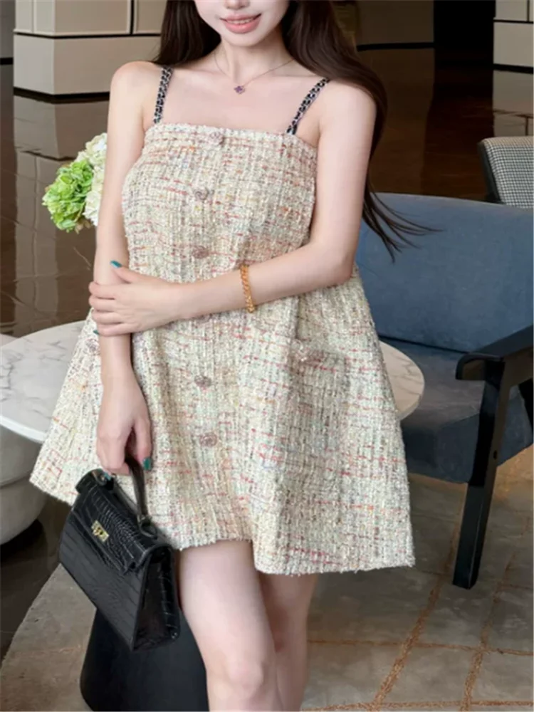 Elegant French-style Woven Tweed Loose Mini Camisole Dress Summer Stunning Women Slash Neck Sleeveless Short A Line Slip Dress
Elegant French-style Woven Tweed Loose Mini Camisole Dress Summer Stunning Women Slash Neck Sleeveless Short A Line Slip Dress