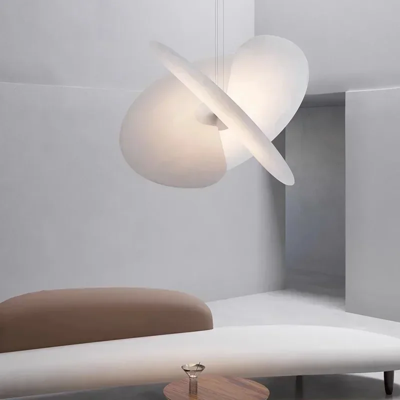 Creative Personality Art Curve Design Living Room Bedroom Restaurant Duplex Designer Silk Fabric Chandelier Eye Protection LED
Creative Personality Art Curve Design Living Room Bedroom Restaurant Duplex Designer Silk Fabric Chandelier Eye Protection LED