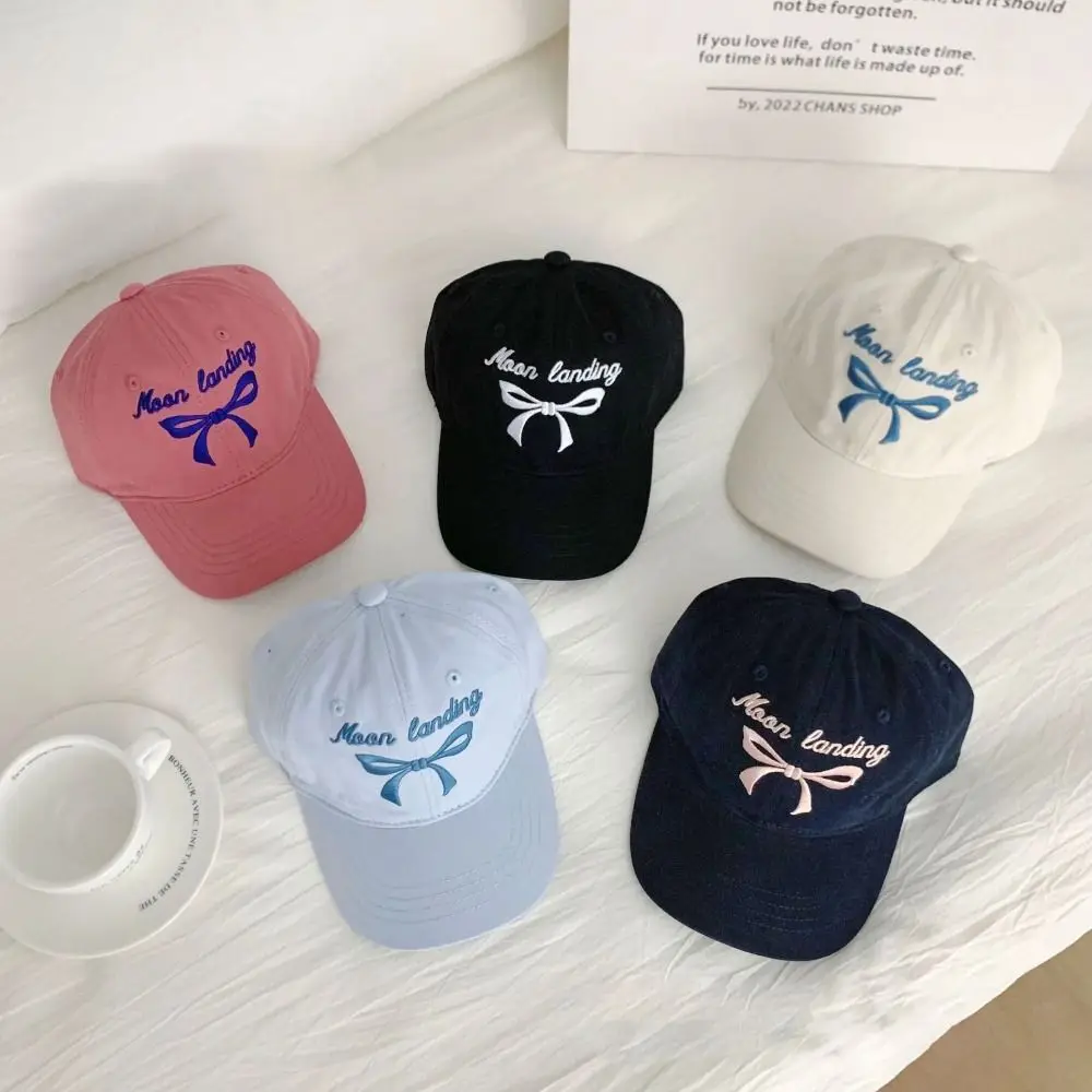 Butterfly Embroidered Baseball Cap Fashionable Anti-UV Personalized Bow Knot Hats Sun Protection Contrasting Sun Hat Girls
Butterfly Embroidered Baseball Cap Fashionable Anti-UV Personalized Bow Knot Hats Sun Protection Contrasting Sun Hat Girls