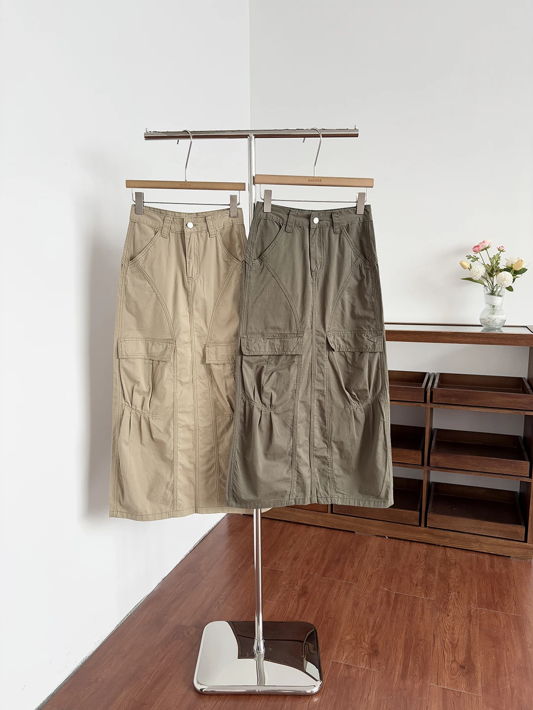 American Workwear Style Multi-Pocket Skirt Women's Summer Casual High Waist Midi Straight Cut Slimming Bodycon Skirt
American Workwear Style Multi-Pocket Skirt Women's Summer Casual High Waist Midi Straight Cut Slimming Bodycon Skirt