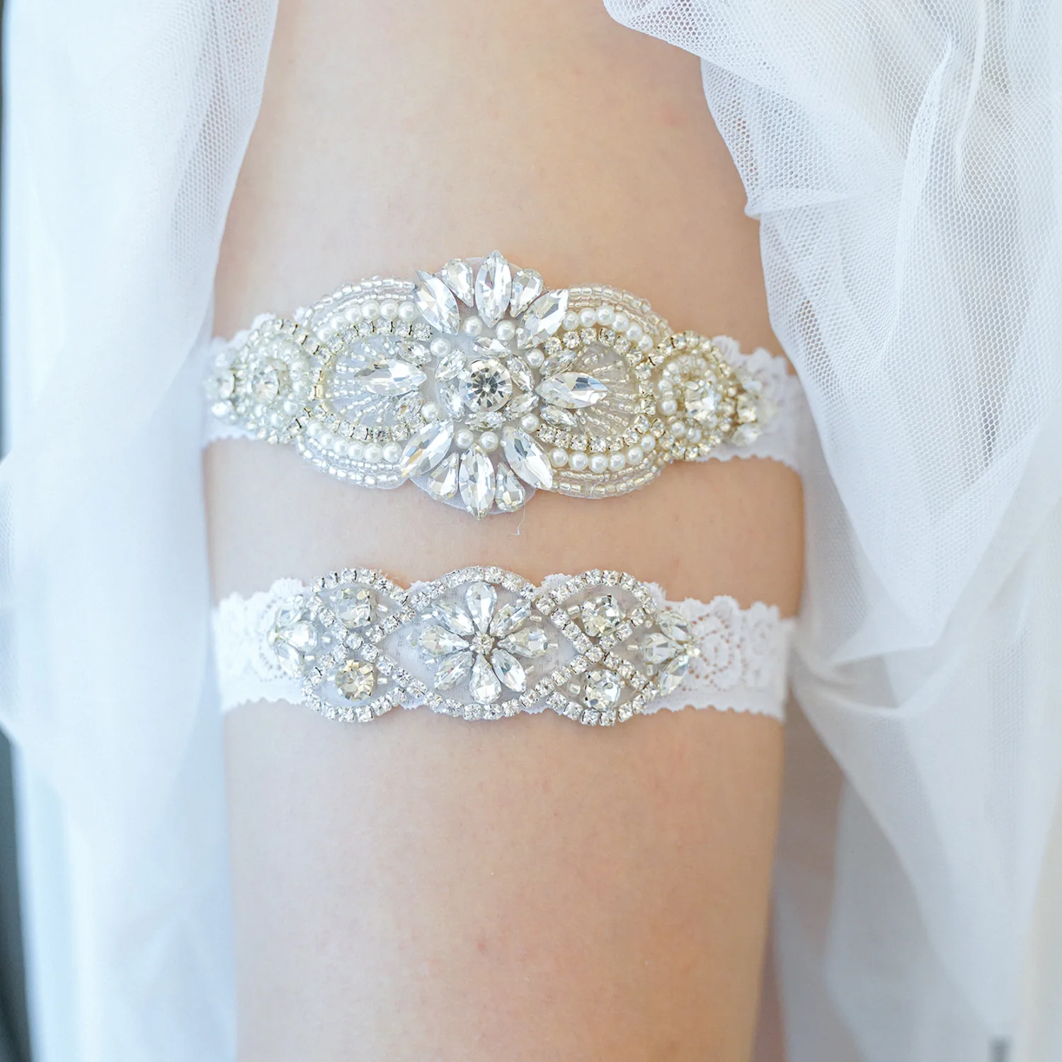 Fashion Rhinestone Pearls Bridal Garter Set Wedding Accessoreis Leg Garters Belt
Fashion Rhinestone Pearls Bridal Garter Set Wedding Accessoreis Leg Garters Belt
