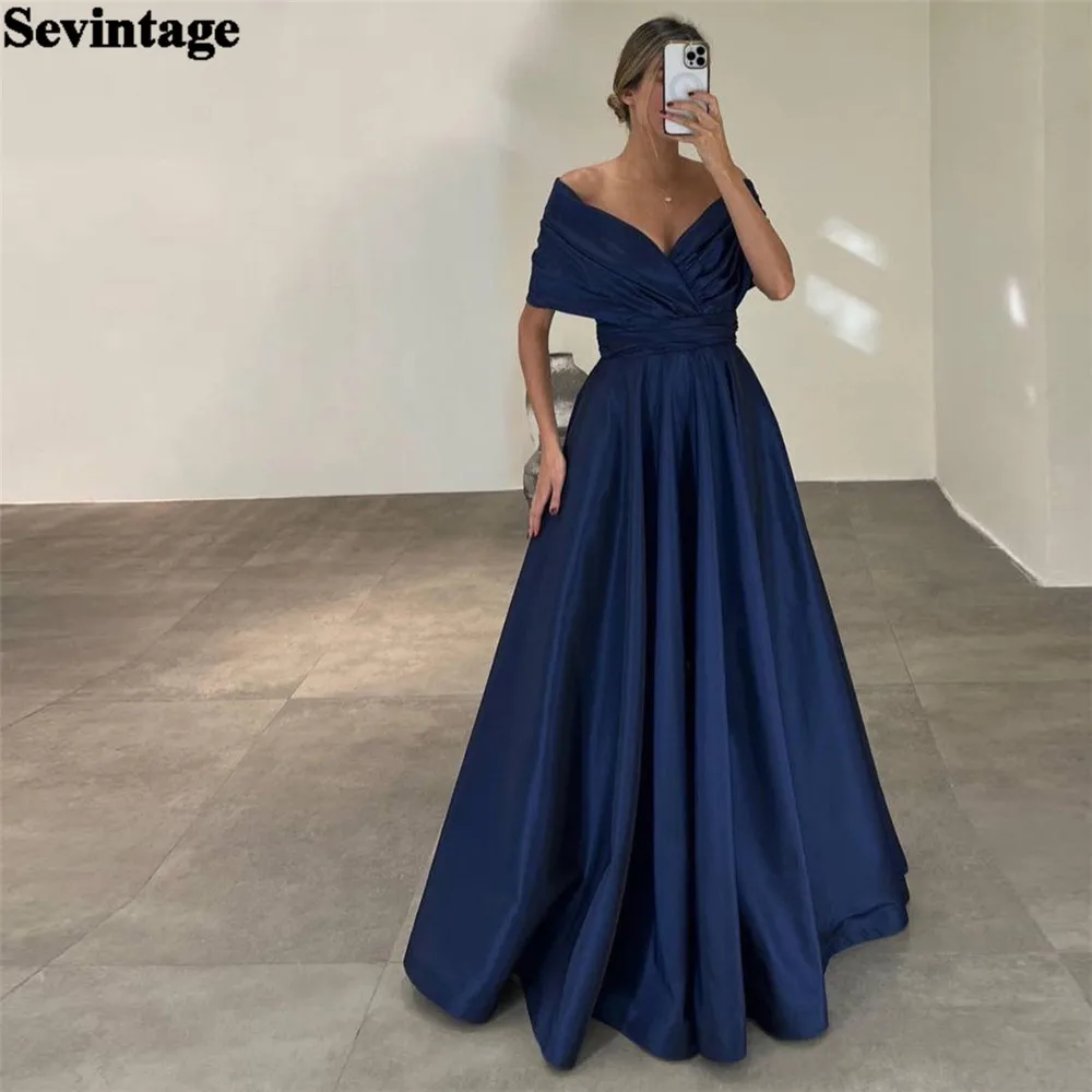 Sevintage Vintage Navy Blue Saudi Prom Dress A-Line Pleat Ruched Floor Length Evening Dress vestidos para eventos especiales
Sevintage Vintage Navy Blue Saudi Prom Dress A-Line Pleat Ruched Floor Length Evening Dress vestidos para eventos especiales