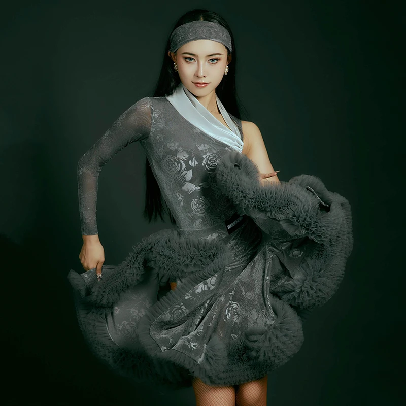 New Latin Dance Competition Dress Women Slant Shoulder Tops Floral Yarn Skirt Cha ha Rumba Dance Costume Adult Dress DNV20808
New Latin Dance Competition Dress Women Slant Shoulder Tops Floral Yarn Skirt Cha ha Rumba Dance Costume Adult Dress DNV20808