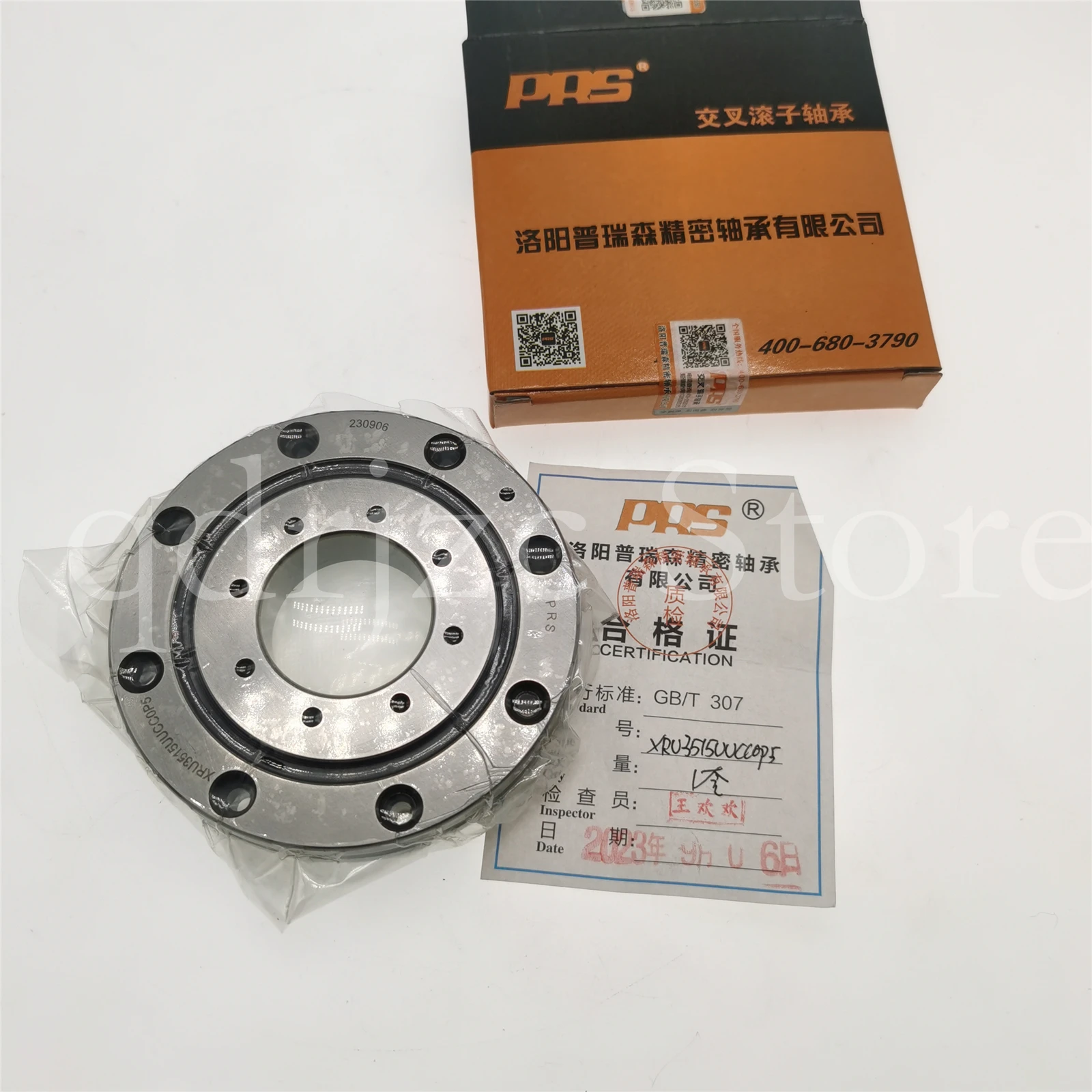precision cross roller bearing XRU3515UUCC0P5 = RU66UUCC0P5 CRBF3515ATUU 35mm x 95mm x 15mm
precision cross roller bearing XRU3515UUCC0P5 = RU66UUCC0P5 CRBF3515ATUU 35mm x 95mm x 15mm