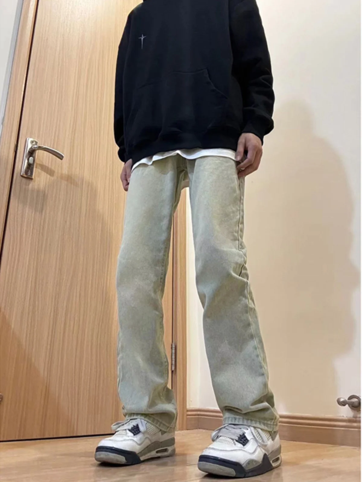 High Elastici Mud Yellow Fce Lined Men's Jeans Flared Long Pants Autumn Winter Cleanfit OOTD Youth Faion Cotton Denim
High Elastici Mud Yellow Fce Lined Men's Jeans Flared Long Pants Autumn Winter Cleanfit OOTD Youth Faion Cotton Denim
