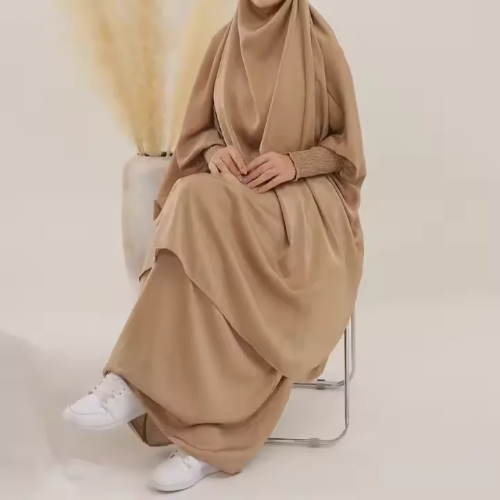 Satin Eid Djellaba Kebaya Jalabiya Hooded Khimar Skirt Set Muslim Women Prayer Garment Islam Clothing Hijab Dress Abaya Kaftan
Satin Eid Djellaba Kebaya Jalabiya Hooded Khimar Skirt Set Muslim Women Prayer Garment Islam Clothing Hijab Dress Abaya Kaftan