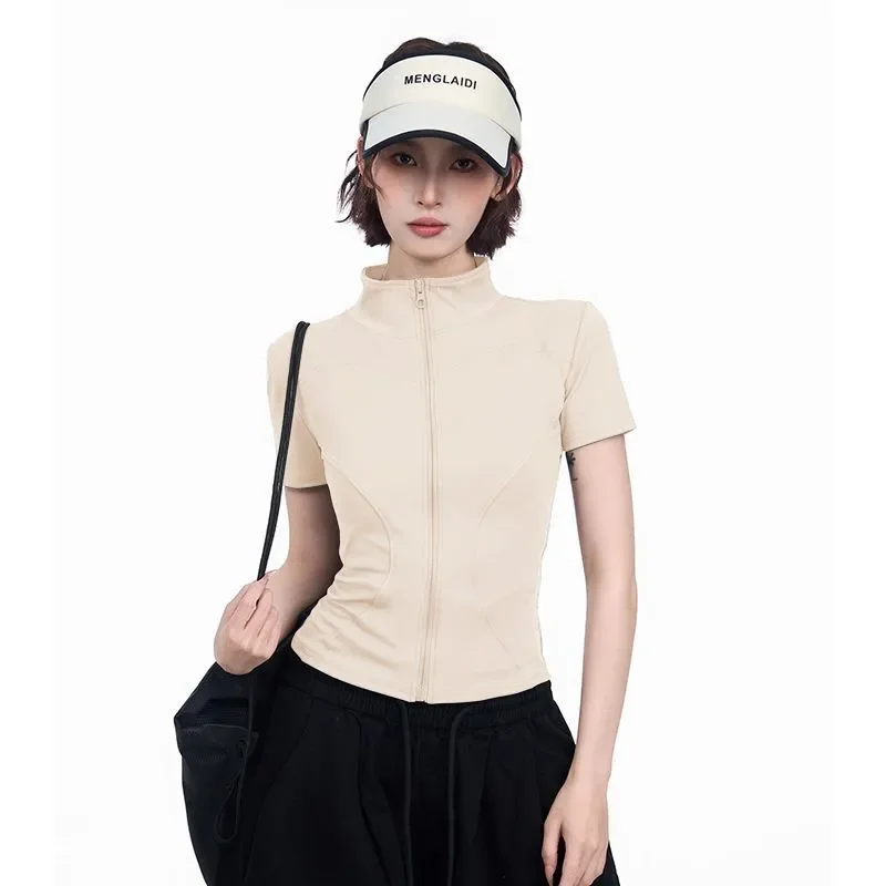 Women's High Neck Zip Up Yoga Top Short Sleeve Slim Fit Workout T-shirt
Women's High Neck Zip Up Yoga Top Short Sleeve Slim Fit Workout T-shirt