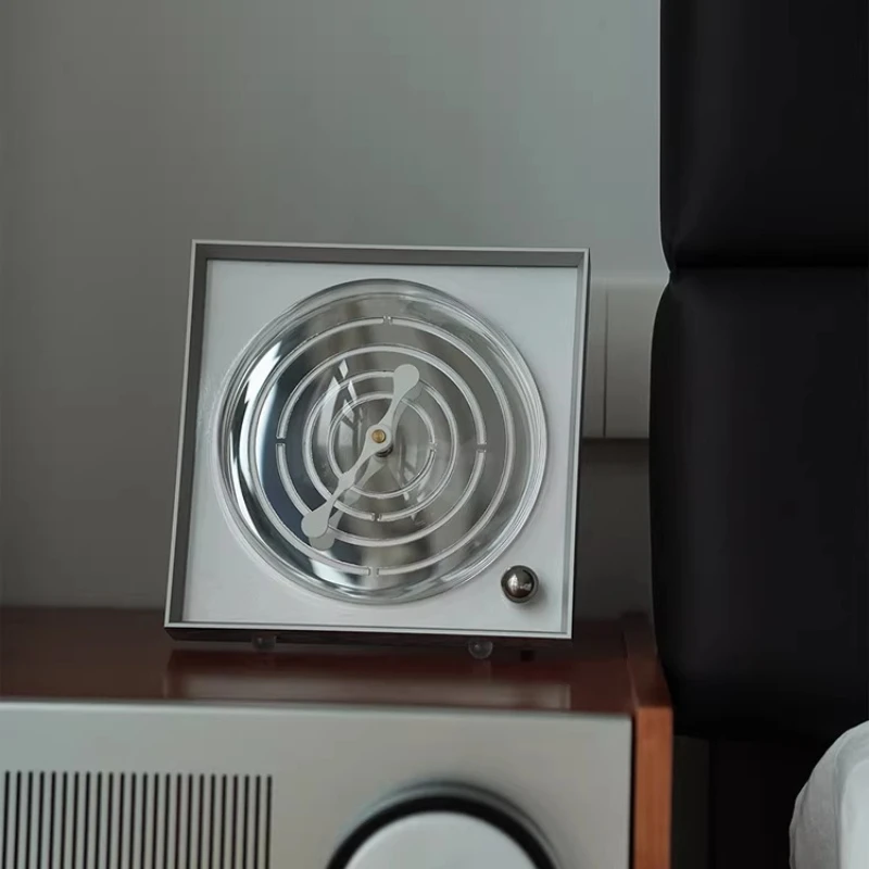 Vintage Bauhaus Creative Silent Desktop Clock Living Room Office Table Clocks Fashion Home Wall Decoration Unique Home Timer
Vintage Bauhaus Creative Silent Desktop Clock Living Room Office Table Clocks Fashion Home Wall Decoration Unique Home Timer