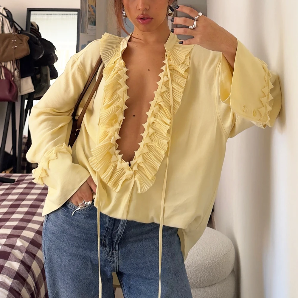 Talenza Casual Chiffon Shirt Women Fashion Pleated Lace-up Solid Lace Top Summer Vacation Loose Vintage Elegant Female Blouses
Talenza Casual Chiffon Shirt Women Fashion Pleated Lace-up Solid Lace Top Summer Vacation Loose Vintage Elegant Female Blouses