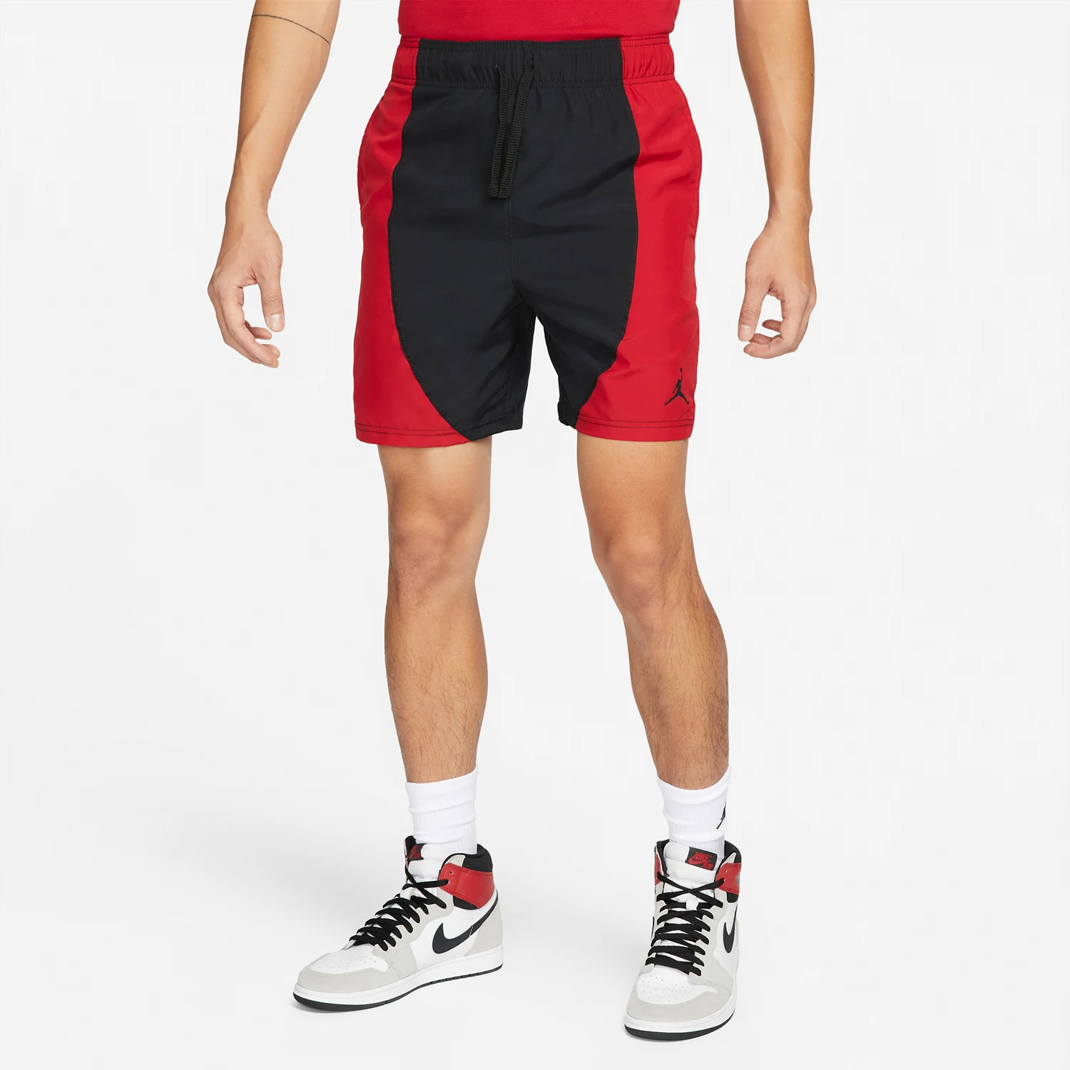 Мужские свободные дышащие повседневные шорты Nike Authentic JORDAN DH9082-011
Мужские свободные дышащие повседневные шорты Nike Authentic JORDAN DH9082-011