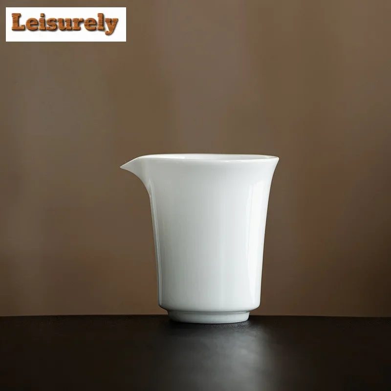 200ml Ice Seed Jade Porcelain Tea Pitcher Handmade Chinese White Cha Hai Justice Cup White Tea Drinkware Decoration Supplies
200ml Ice Seed Jade Porcelain Tea Pitcher Handmade Chinese White Cha Hai Justice Cup White Tea Drinkware Decoration Supplies