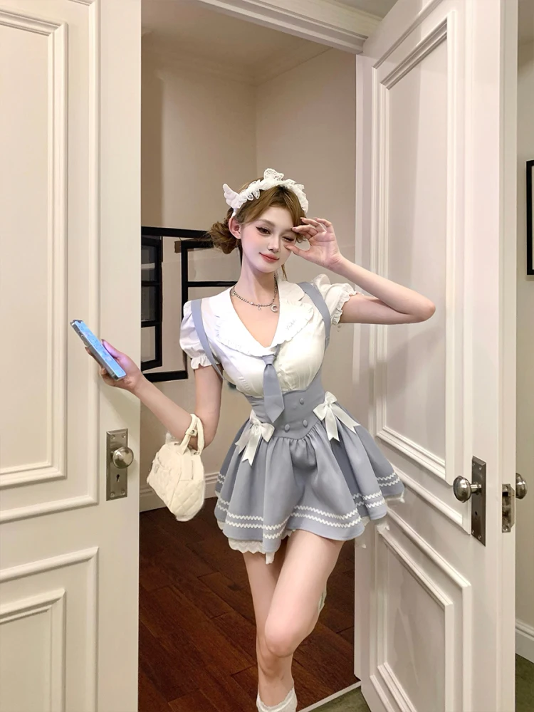 Gothiscyn Preppy Style Suit Women's Summer Turn-down Collar Bubble Sleeve Shirt Slim Fit Shoulder Strap Dress Two-piece Set
Gothiscyn Preppy Style Suit Women's Summer Turn-down Collar Bubble Sleeve Shirt Slim Fit Shoulder Strap Dress Two-piece Set