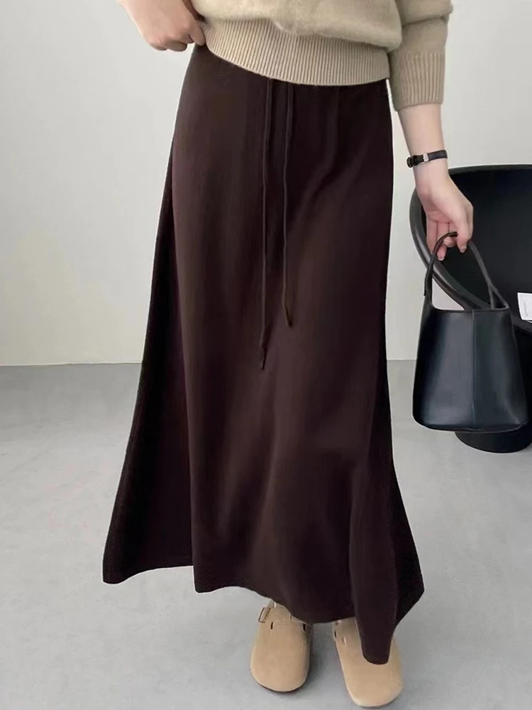 Soft Warm A-Line Long Skirt New Autumn Winter Women High Waist Knitted Skirts Solid Lace up Thick Lady Commuting Skirt Slim Fit
Soft Warm A-Line Long Skirt New Autumn Winter Women High Waist Knitted Skirts Solid Lace up Thick Lady Commuting Skirt Slim Fit