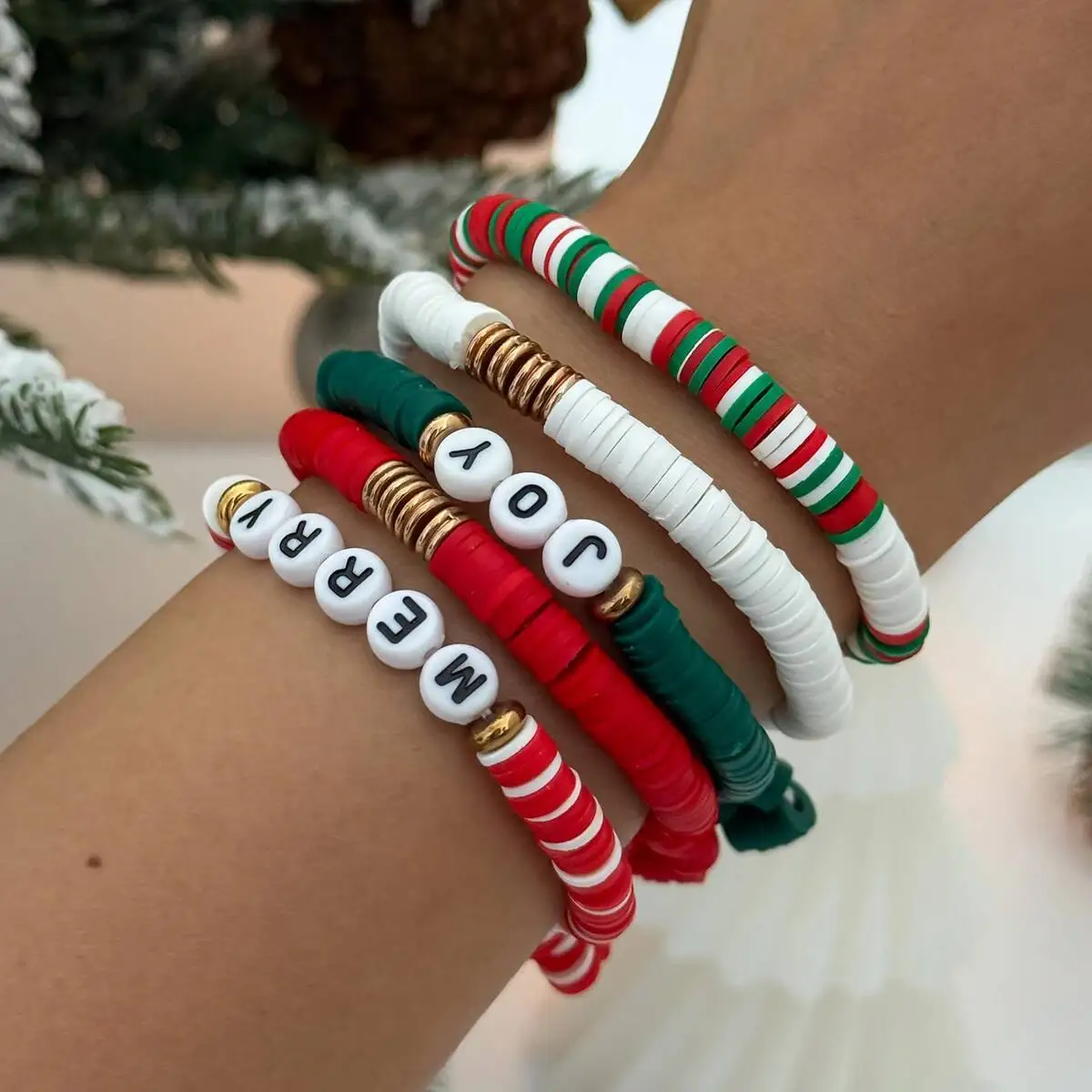 PuRui 5 Pcs Exquisite Fashion Stackable Polymer Clay CCB Beaded Bracelet Set Women’s Christmas Series Charm Jewelry Accessories 
PuRui 5 Pcs Exquisite Fashion Stackable Polymer Clay CCB Beaded Bracelet Set Women’s Christmas Series Charm Jewelry Accessories
