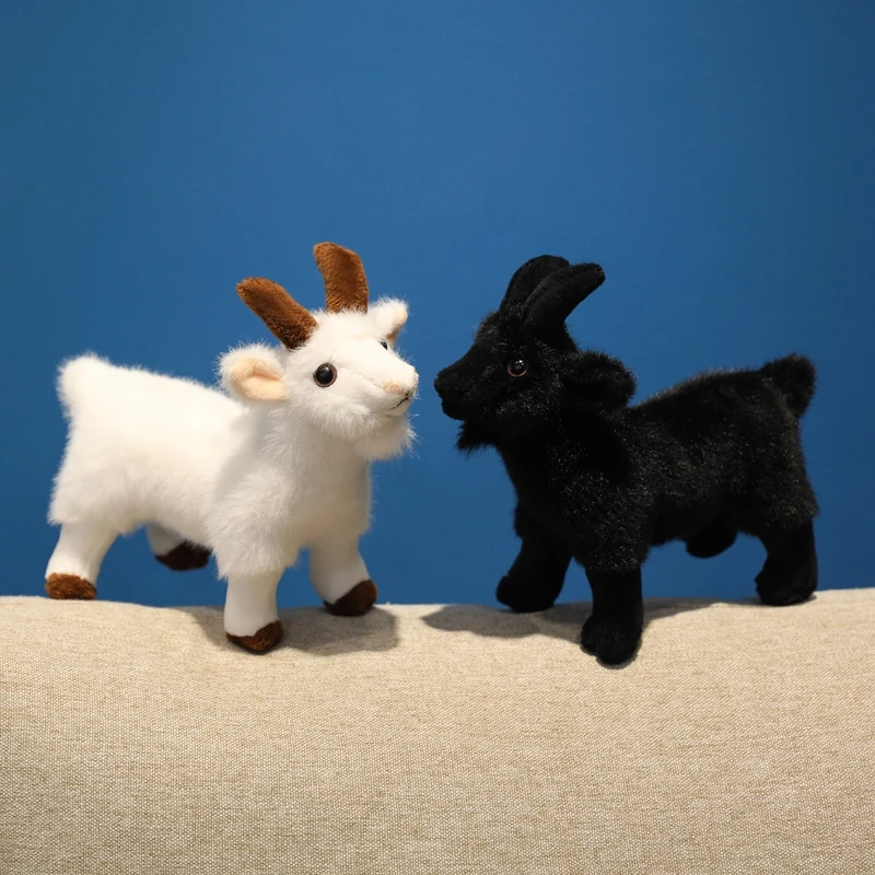 18x16cm Stuffed Plush Animal Goat Pendant Plush White Black Simulation Animal Keychain Key Ring Fashion Accessory for Bag Gift
18x16cm Stuffed Plush Animal Goat Pendant Plush White Black Simulation Animal Keychain Key Ring Fashion Accessory for Bag Gift