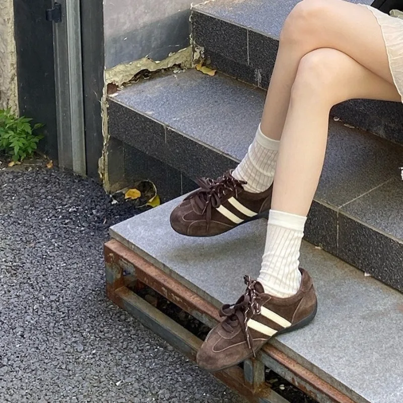 Women's Sneakers Fashion Height Increasing Training Shoes Leather Designer Shoes for Women Luxury Casual Sneakers Tenis De Mujer
Women's Sneakers Fashion Height Increasing Training Shoes Leather Designer Shoes for Women Luxury Casual Sneakers Tenis De Mujer