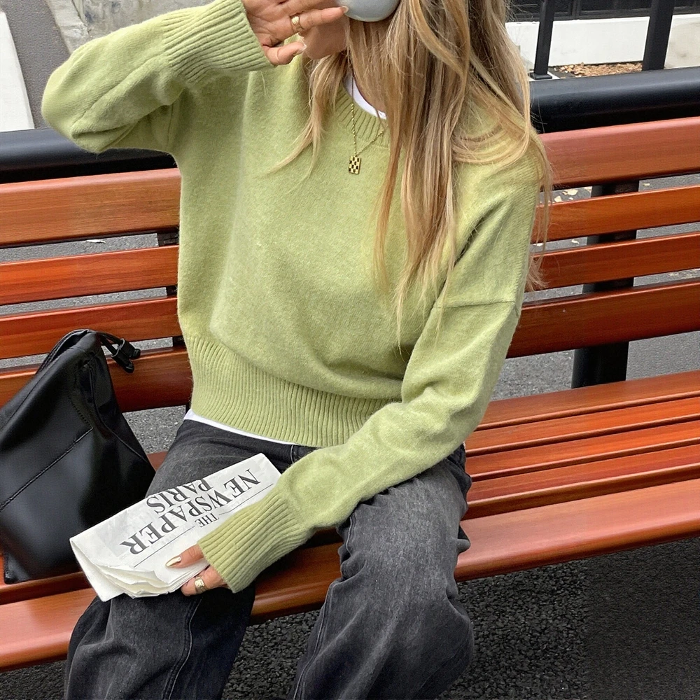 Свитер с длинным рукавом и круглым вырезом, осенне-зимняя одежда для поездок на работу, прямой дизайн, модный женский топ
Свитер с длинным рукавом и круглым вырезом, осенне-зимняя одежда для поездок на работу, прямой дизайн, модный женский топ